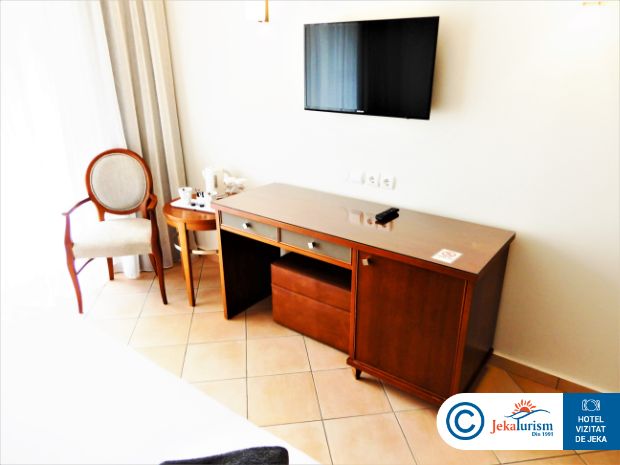 Poze Theartemis Palace 12