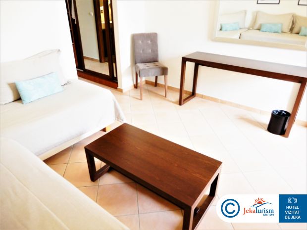 Poze Theartemis Palace 13