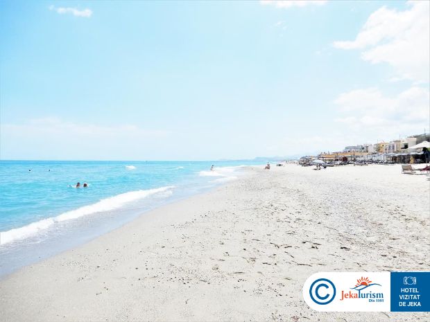 Poze Theartemis Palace 22