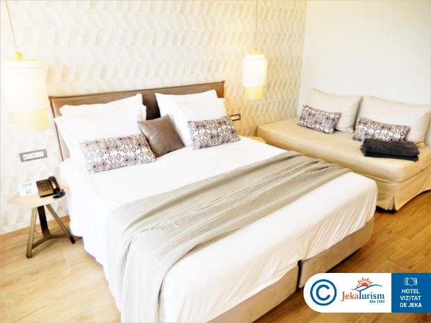 Poze Theartemis Palace Grecia