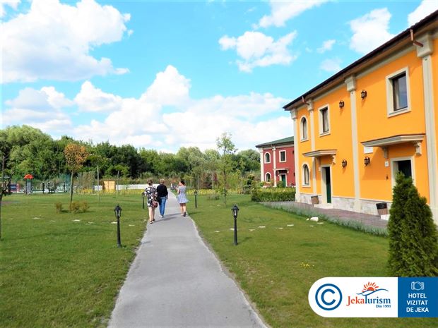 Poze Therma Eco Village 24
