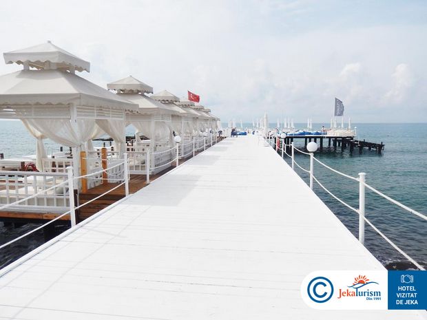 Poze Titanic Deluxe 10