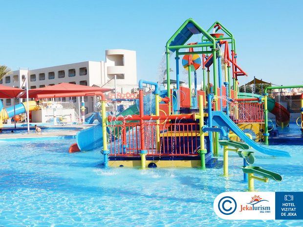 Poze Titanic Resort & Aqua Park 17