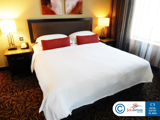 Poze Towers Rotana 8