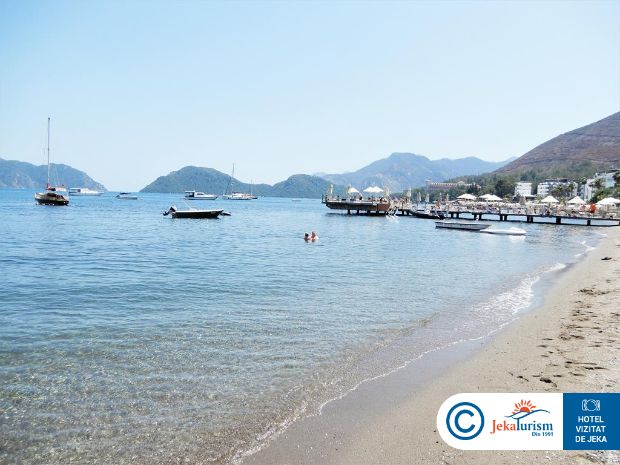 Poze Tropikal Beach 13