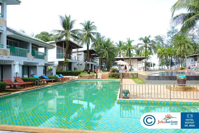 Poze The Briza Beach Resort 12