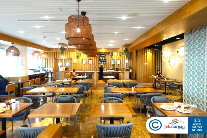 Poze The First Collection Marina 14