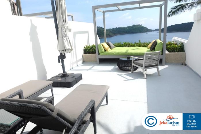 Poze The Nai Harn Phuket 11