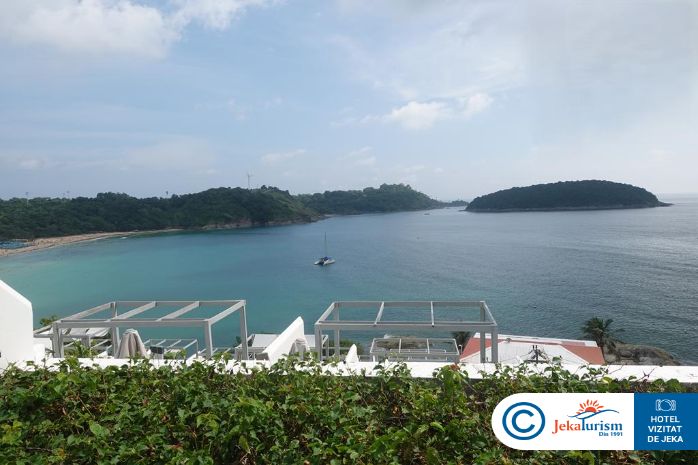 Poze The Nai Harn Phuket 12