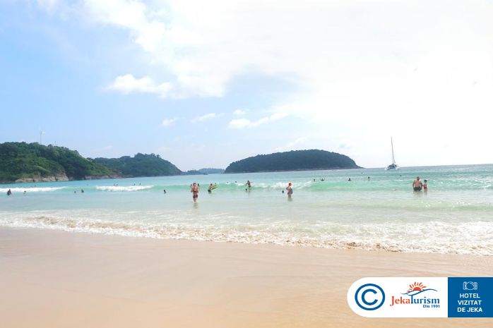Poze The Nai Harn Phuket 24