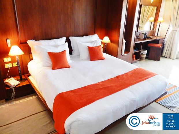 Poze The Orangers Beach Resort Bungalows 11