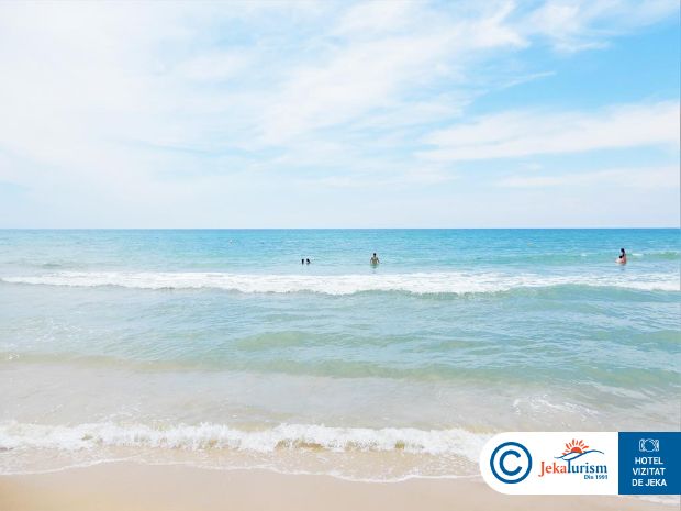 Poze The Orangers Beach Resort Bungalows 21