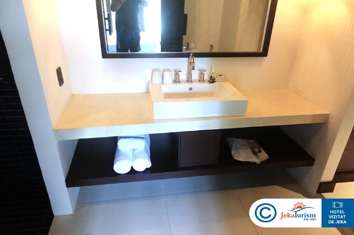 Poze The Vijitt Resort 15