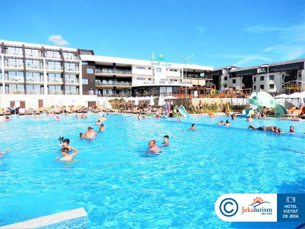 Poze Topola Skies Resort & Aquapark Kavarna