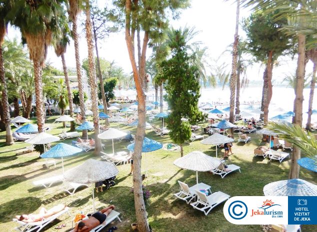 Poze Utopia Resort & Residence 9