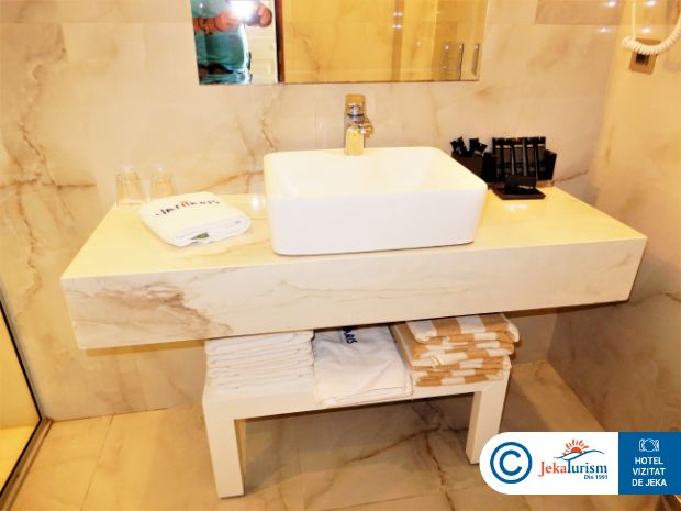 Poze Vantaris Palace 9