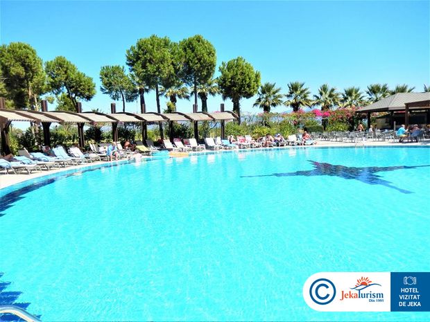 Poze Venosa Beach Resort & Spa 12