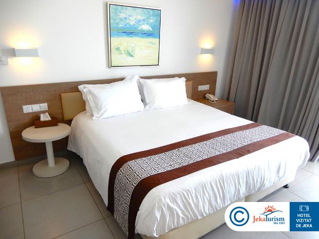 Poze Vassos Nissi Plage 9