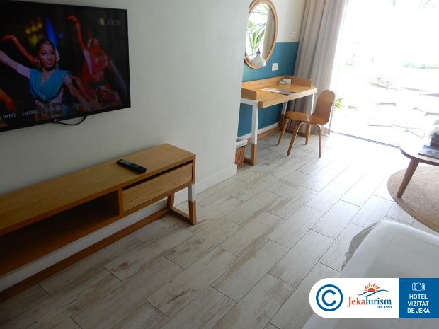 Poze Victoria Beachcomber Resort & Spa 15