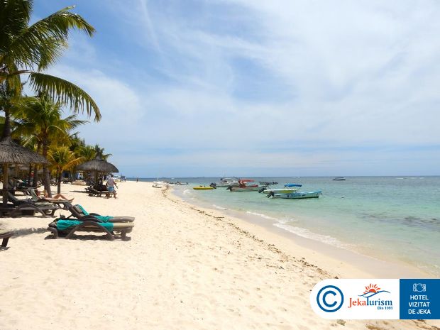 Poze Victoria Beachcomber Resort & Spa 25