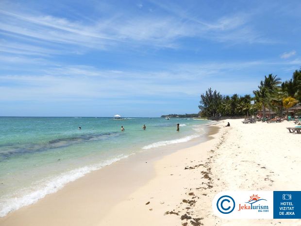 Poze Victoria Beachcomber Resort & Spa 28