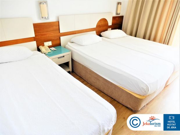 Poze Zena Resort Turcia