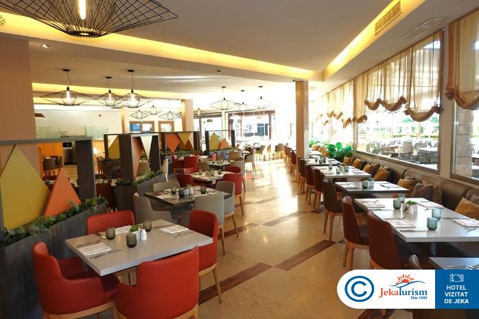 Poze Zafiro Tropic 10