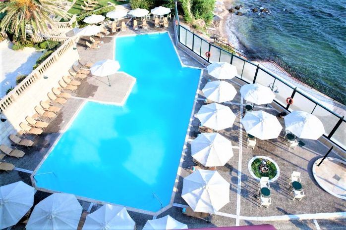 Ramada Athens Attica Riviera 6