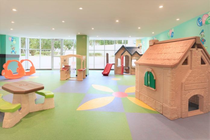 Ramada By Wyndham Downtown Emiratele Arabe