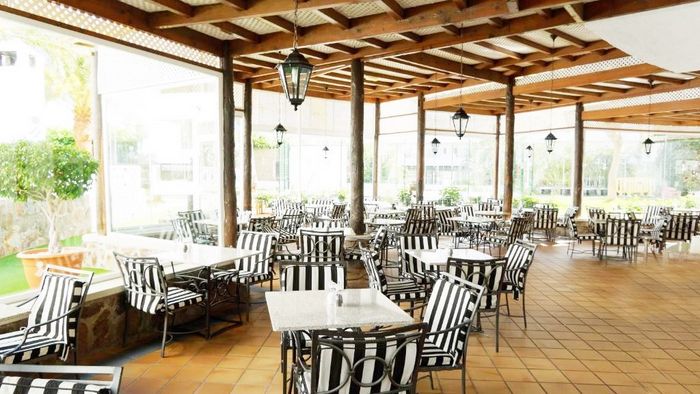 Servatur Waikiki Spania