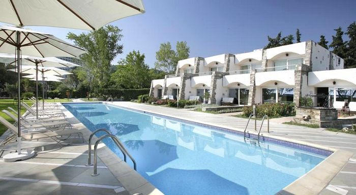 Theophano Imperial Palace 8