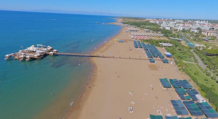 Von Resort Golden Coast 9