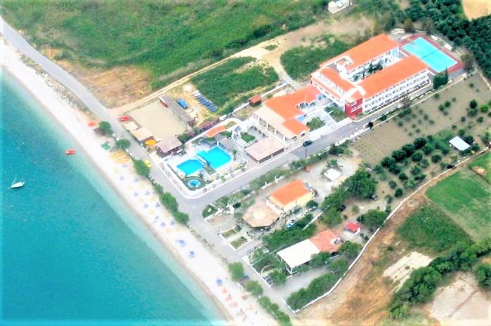 Zefiros Beach