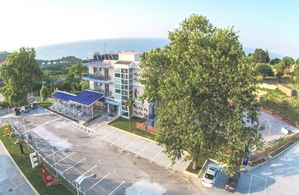 Hotel 12 OLYMPIAN GODS PLATAMONAS