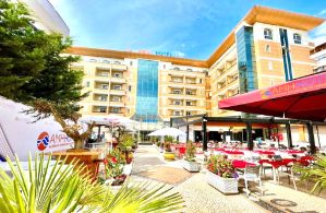 Hotel Amh Durres Durres