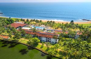 Hotel Avani Kalutara Resort And Spa Kalutara