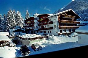 Hotel BURGSTALL STUBAITAL