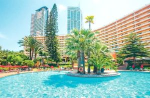 Hotel Benidorm East By Pierre And Vacances Costa Blanca