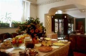 Hotel CAVOUR NAPOLI