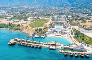 Hotel CRATOS PREMIUM KYRENIA