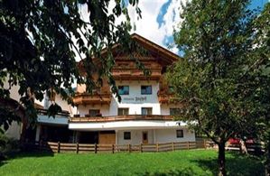 Hotel FERIENSUITEN FUXHOF STUBAITAL