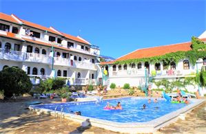 Hotel GAMARTATA DUNI