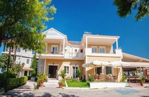 Hotel GEORGE LEFKADA