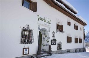 Hotel GUARDAVAL ROMANTIK BOUTIQUE SCUOL