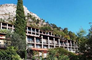 Hotel LA LIMONAIA LACUL GARDA