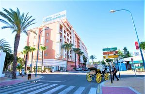 Hotel PLAYACAPRICHO Costa Del Almeria