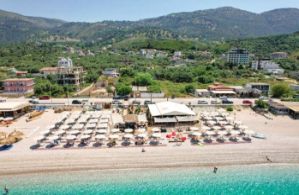 Hotel Rapo's Resort Himare