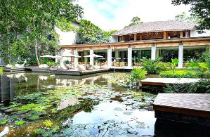 Hotel Renaissance Phuket Resort And Spa Phuket