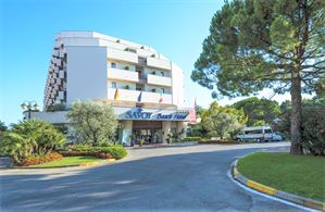 Hotel SAVOY BEACH BIBIONE