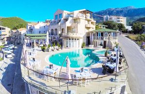 Hotel Spa Resort Becici Becici